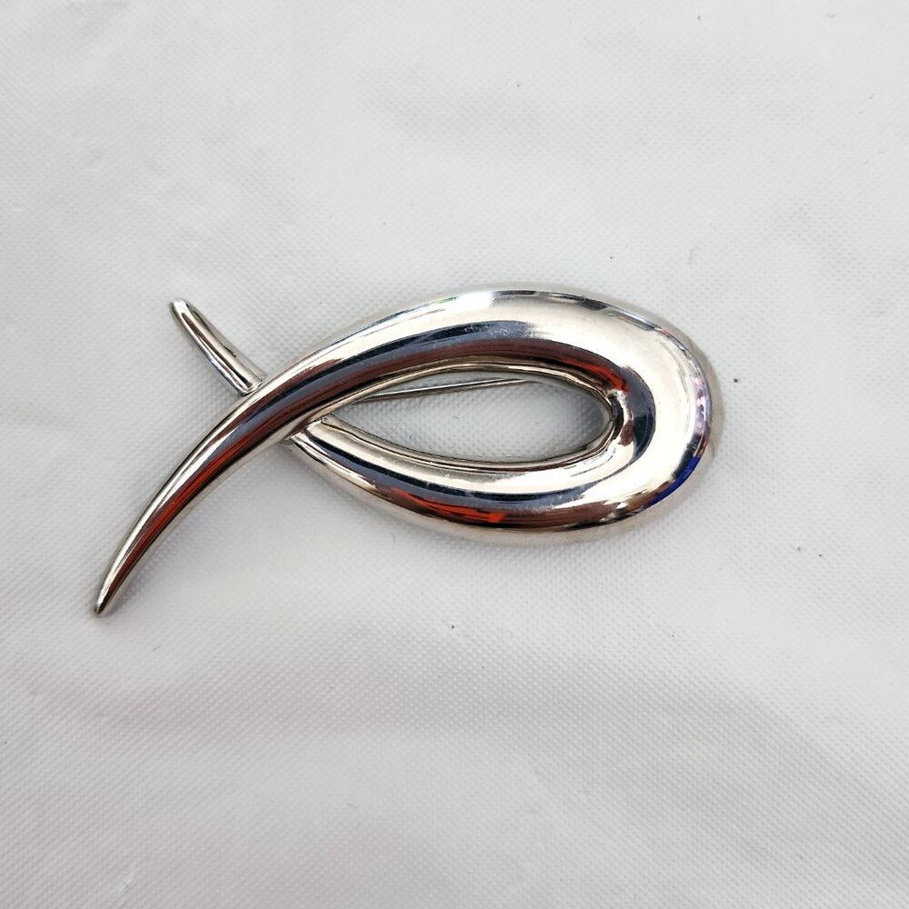 Silver Fish or Ribbon Brooch Pin